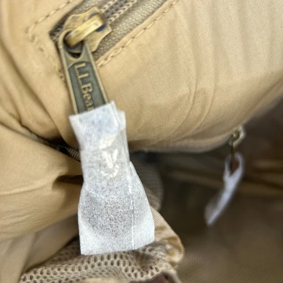 L.L.Bean Stonington Daily Carry Tote - Picture 4 of 6